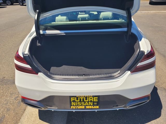 Used 2024 White Genesis 2.5T image 11