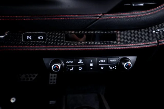 Certified Used 2020 Nero Ferrari  image 54