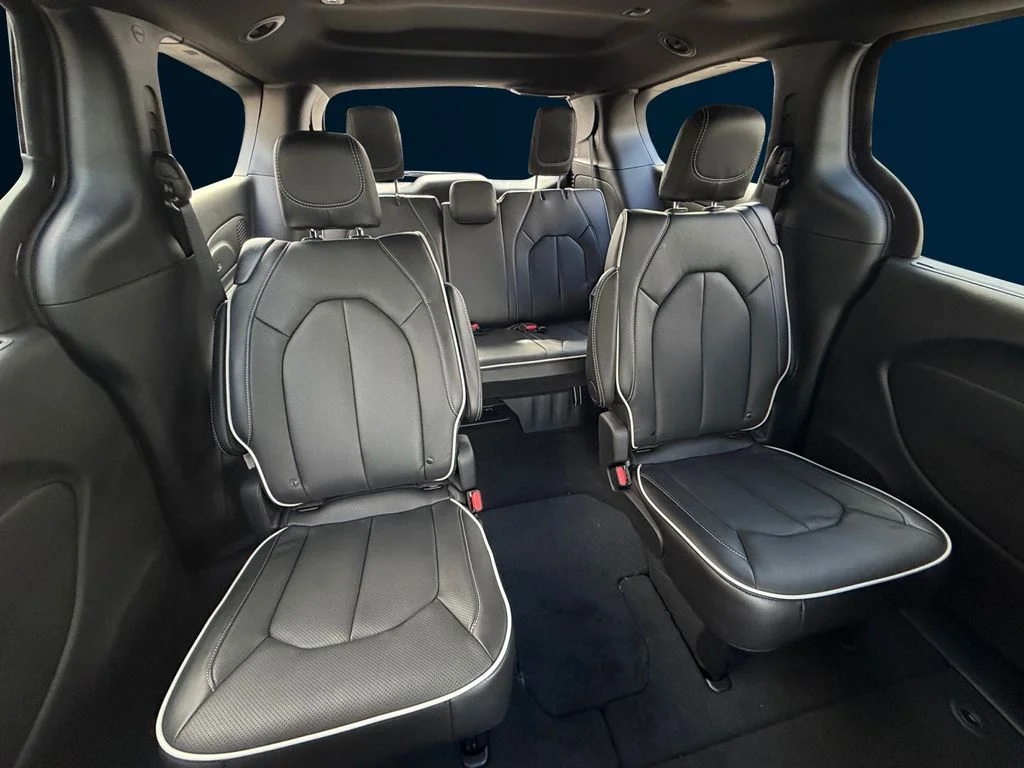 New 2026 Silver Chrysler Limited image 18