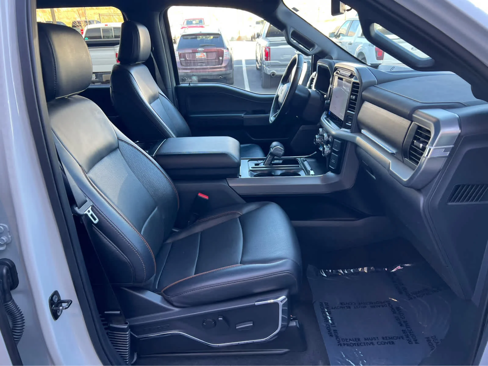 Used 2024 Avalanche Ford LARIAT image 17