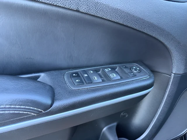2023 Chrysler 300 S - Photo 25