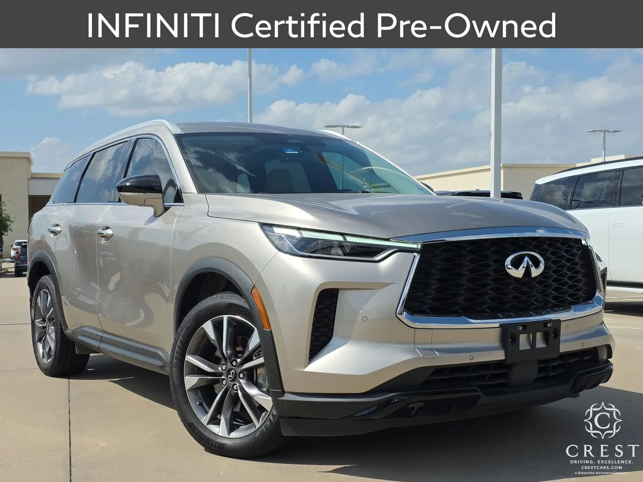 2023 INFINITI QX60 LUXE AWD's photo