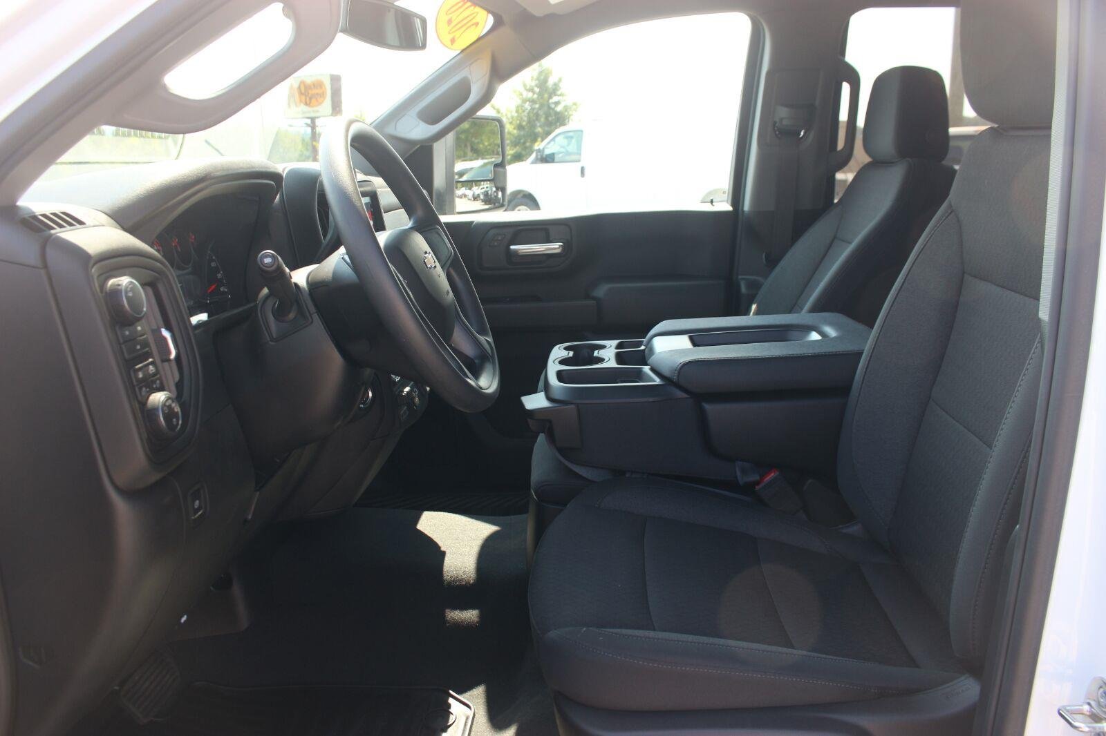 Used 2026 Summit White Chevrolet Custom image 17