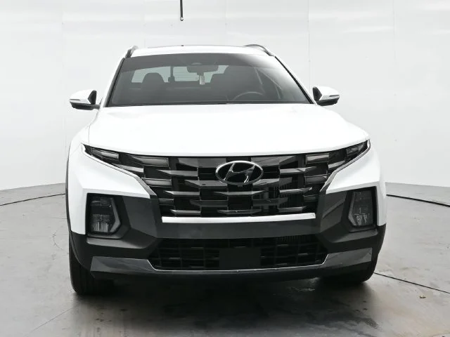 Used 2022 Ice White Hyundai Limited image 2