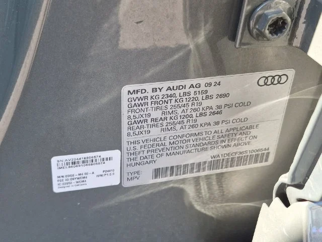 Used 2025  Audi Premium image 40