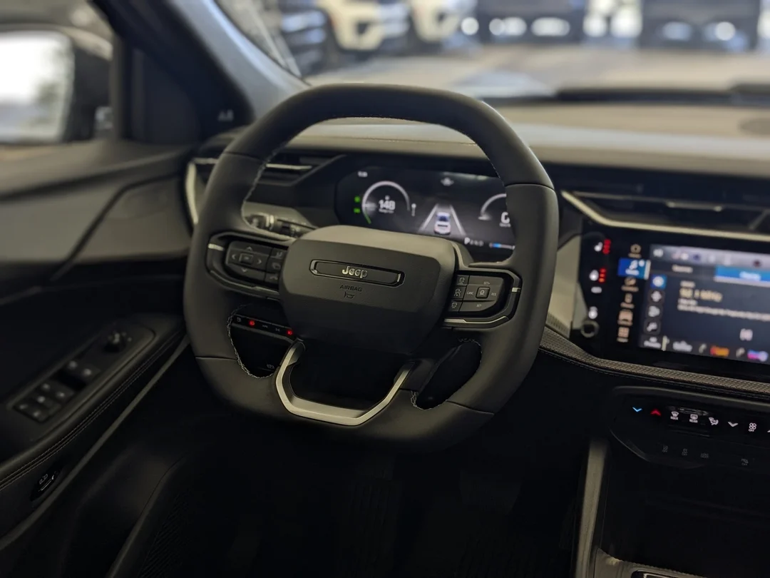 New 2026 Grey Jeep Limited - - 4x4 - 1.6L Turbo Hybrid - Uconnect 5 w/ 12.3 Screen & More! image 16
