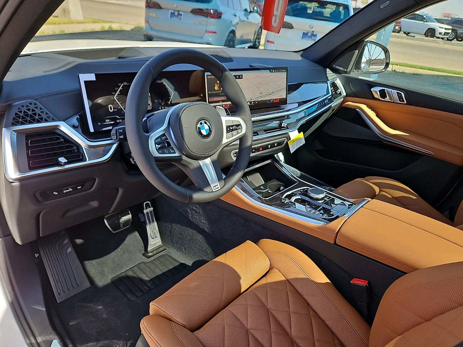 New 2026 Alpine White BMW xDrive40i All-Wheel Drive Sports Activity Vehicle image 11