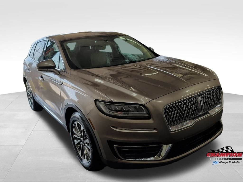 Used 2019 Brown Lincoln Select image 8