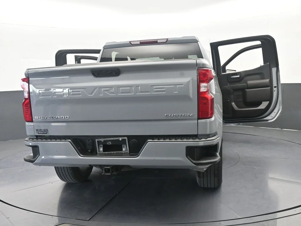 Used 2024 Slate Gray Metallic Chevrolet Custom image 77