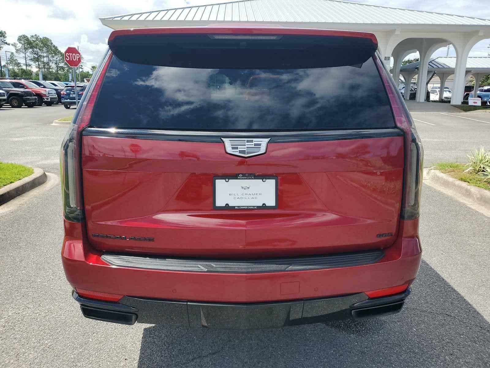 Used 2022 Infrared Tintcoat Cadillac Sport image 4