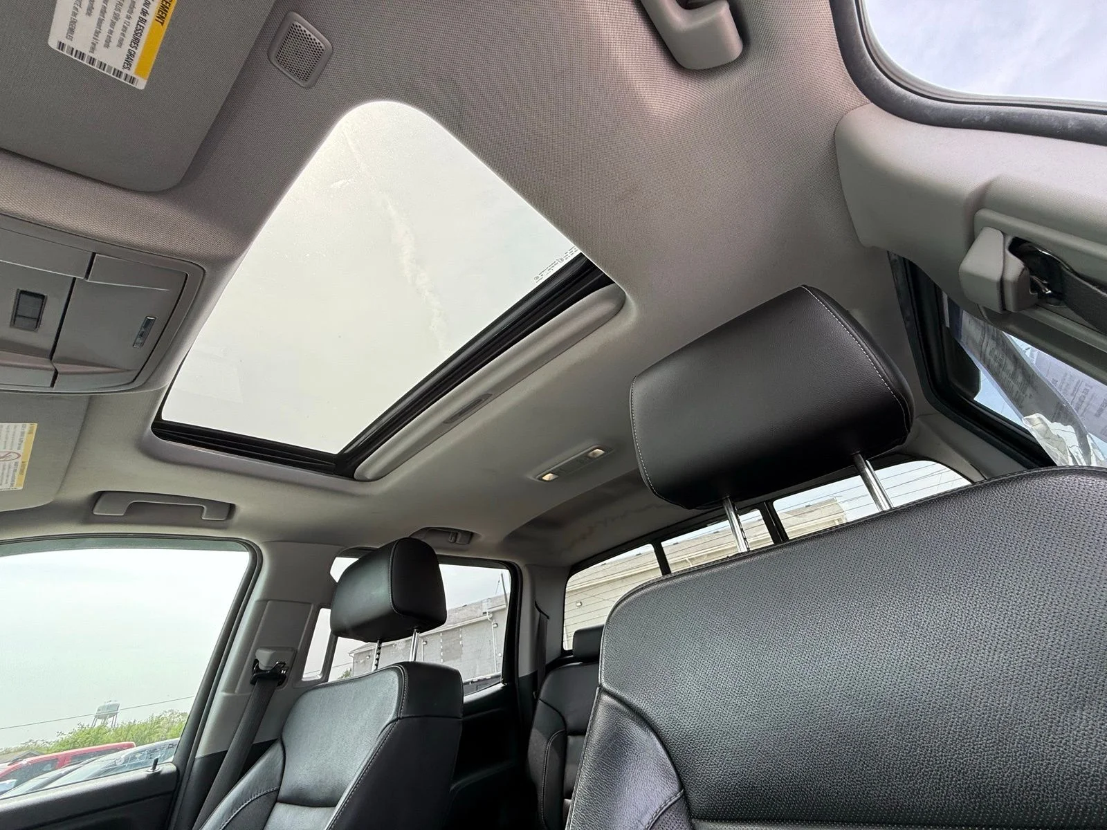 Used 2016 White Chevrolet LTZ image 4