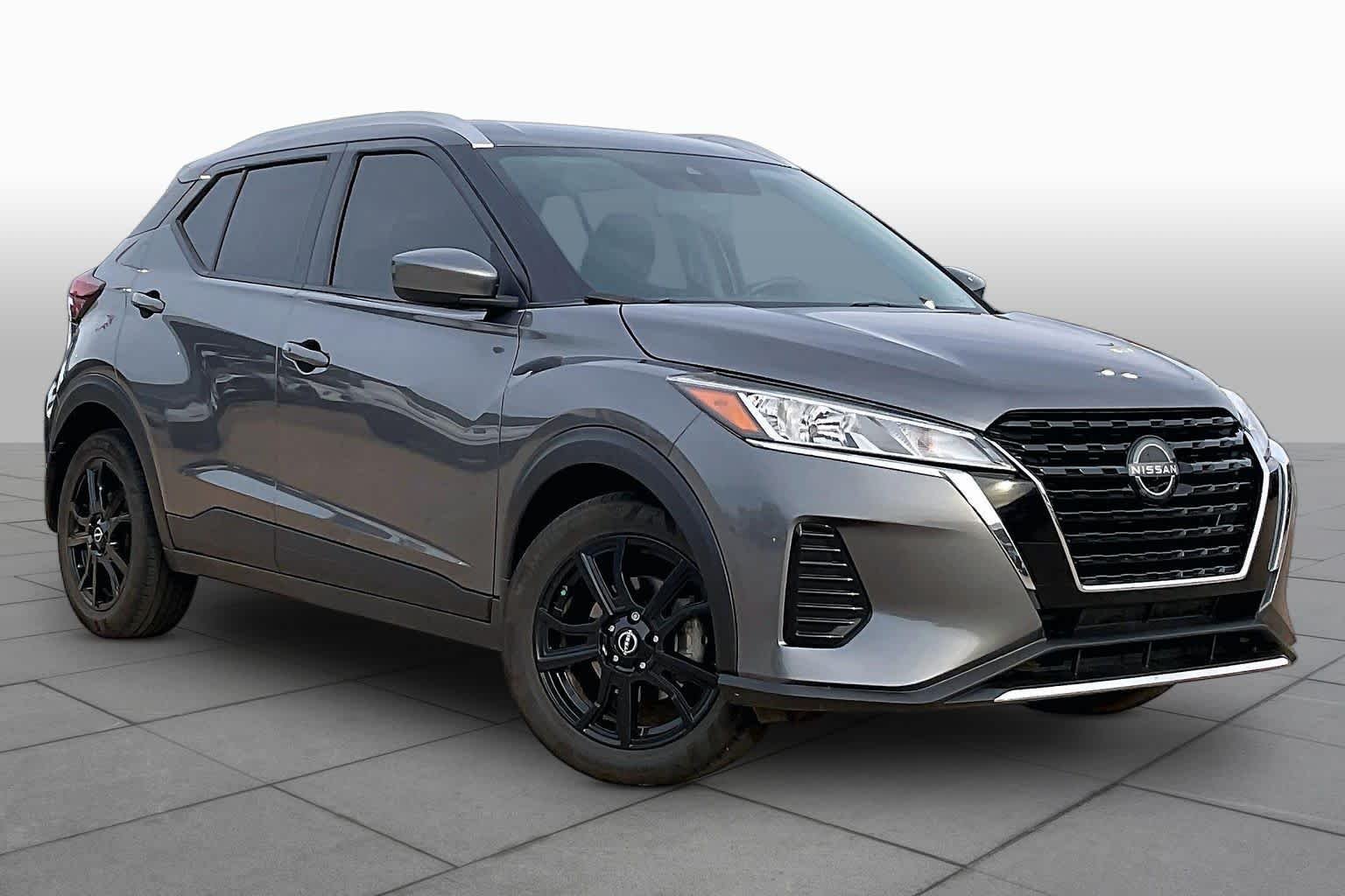Pre-Owned 2024 Nissan Kicks SV