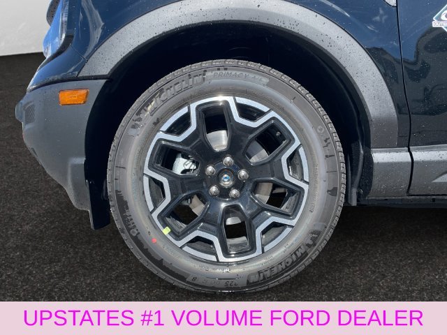 New 2026 Black Ford Outer Banks image 14