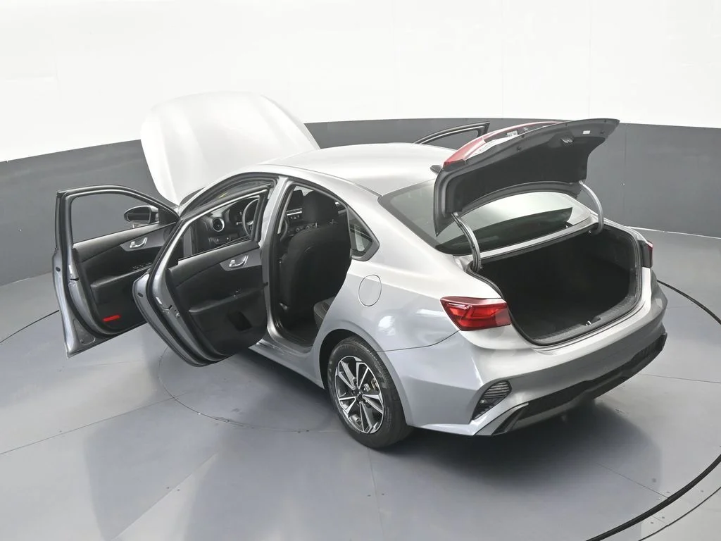 Used 2024 Steel Gray Kia LXS image 57