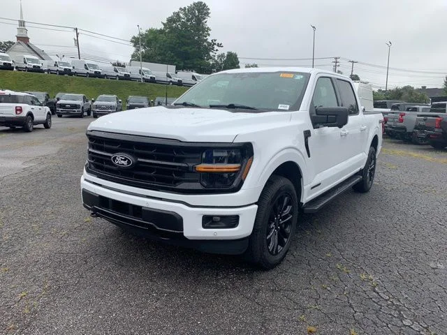 Certified Used 2025 White Ford XLT image 4