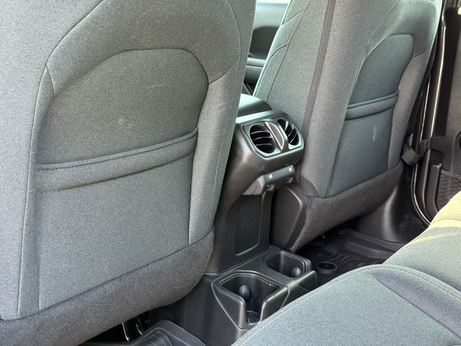 Used 2025 Granite Crystal Metallic Clearcoat Jeep Nighthawk image 27