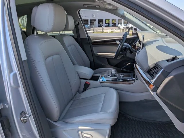 Used 2020 Silver Audi 45 Premium Plus image 25