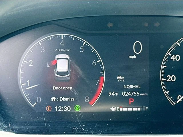 Used 2025 Black Honda LX image 12