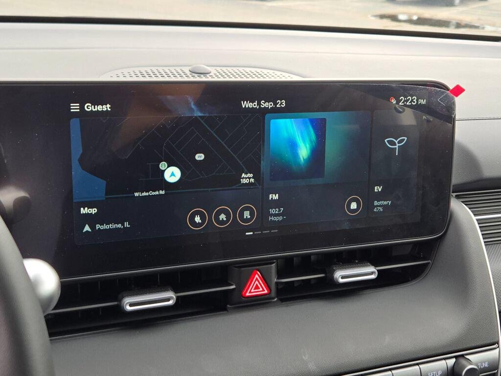 New 2027 Abyss Black Hyundai SE image 26