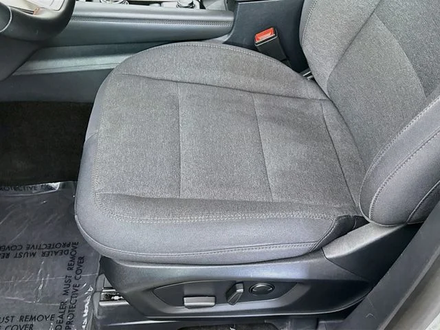 Used 2025 Vapor Blue Ford Active image 19