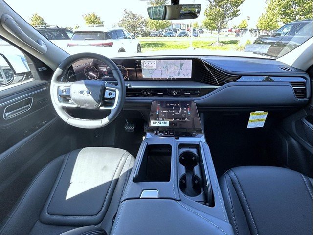 New 2026 RADIANT WHITE INFINITI Pure 4WD image 13