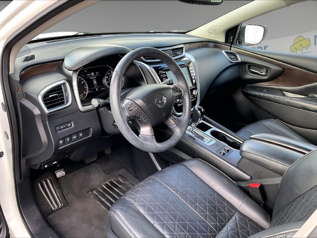 Used 2020 Pearl White Tricoat Nissan Platinum image 8
