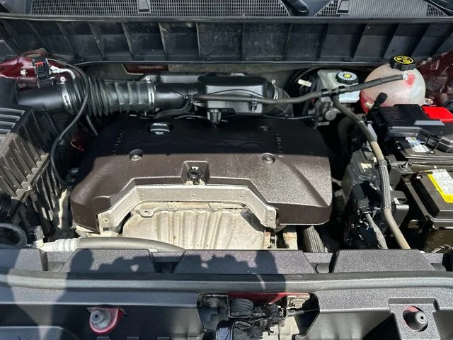 Used 2019 Red GMC SLE-1 image 10