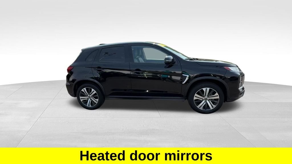 Used 2025 Black Mitsubishi 2.0 SE image 7