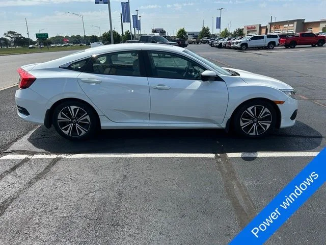 Used 2016 White Honda EX-T image 6