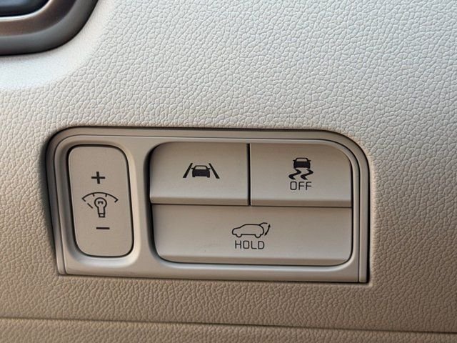 Certified Used 2023 Gray Kia X-Line EX image 27