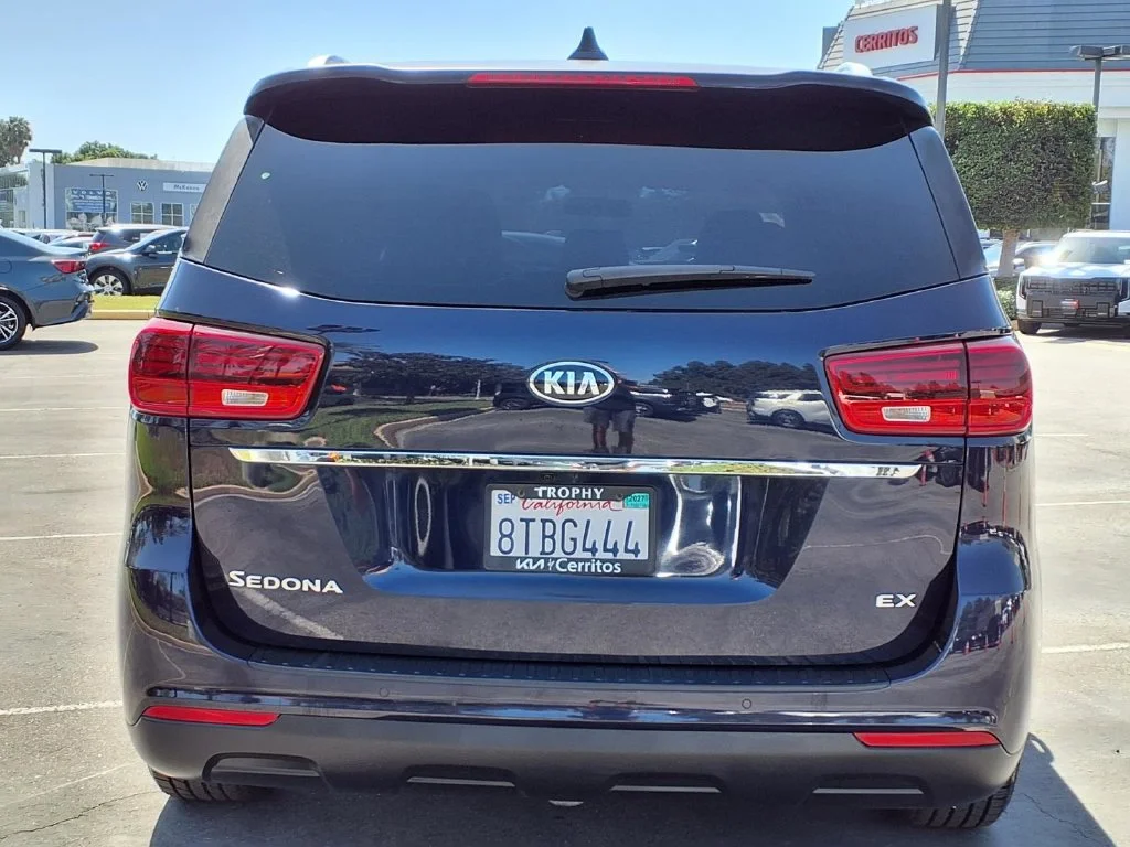 Certified Used 2019 Blue Kia EX image 5