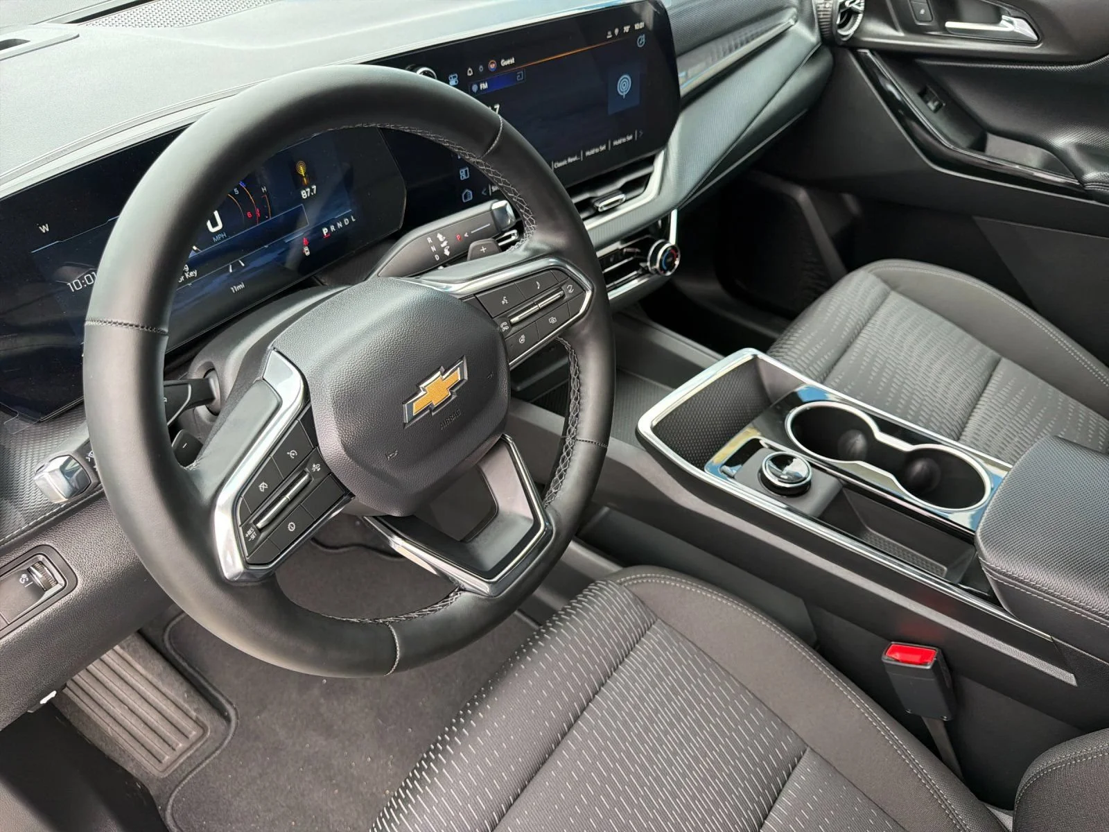 2027 Chevrolet Equinox LT - Photo 9
