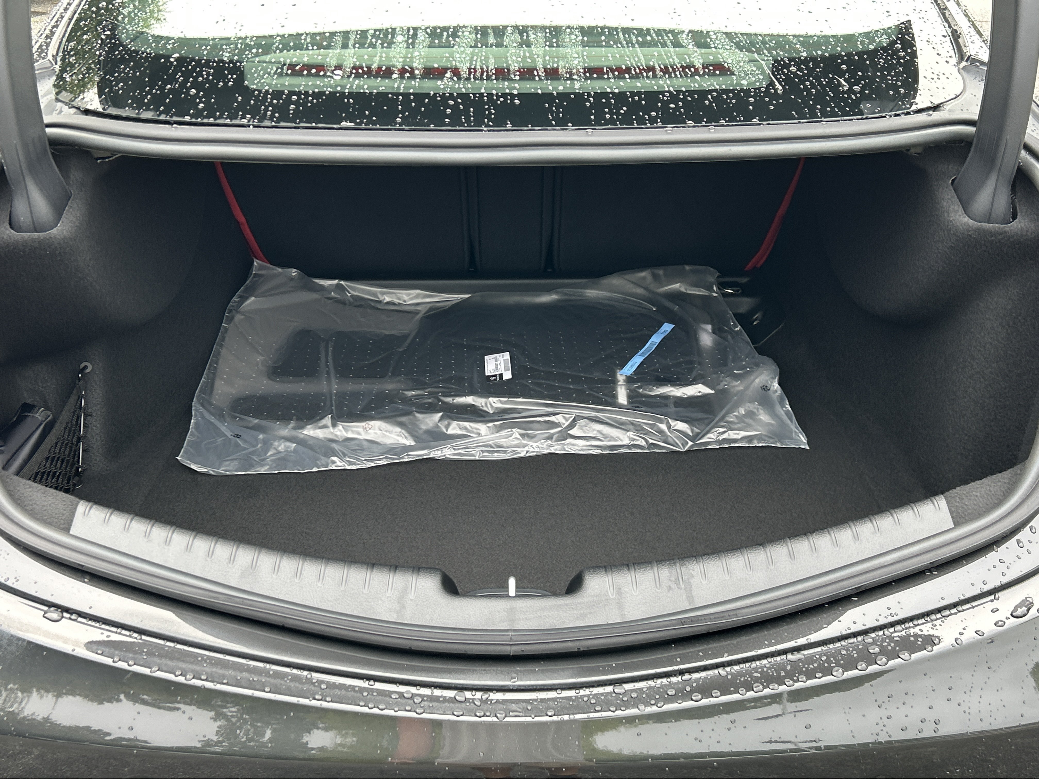 New 2026 Graphite Grey Metallic Mercedes-Benz CLE 300 4MATIC® Coupe image 9
