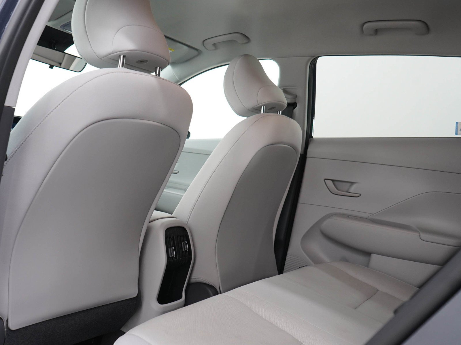 2024 Hyundai Kona SEL - Photo 17