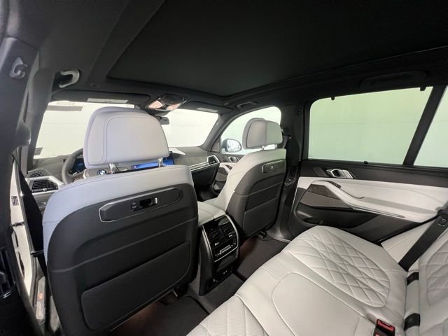 New 2026 White BMW sDrive40i image 16