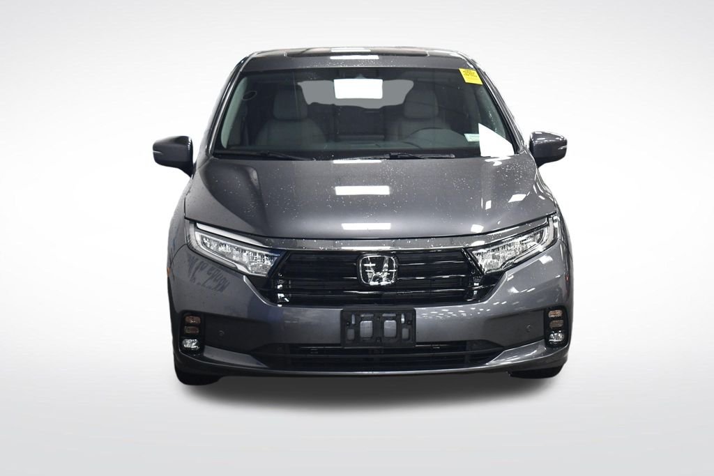 Certified Used 2024 Modern Steel Metallic Honda Touring image 2