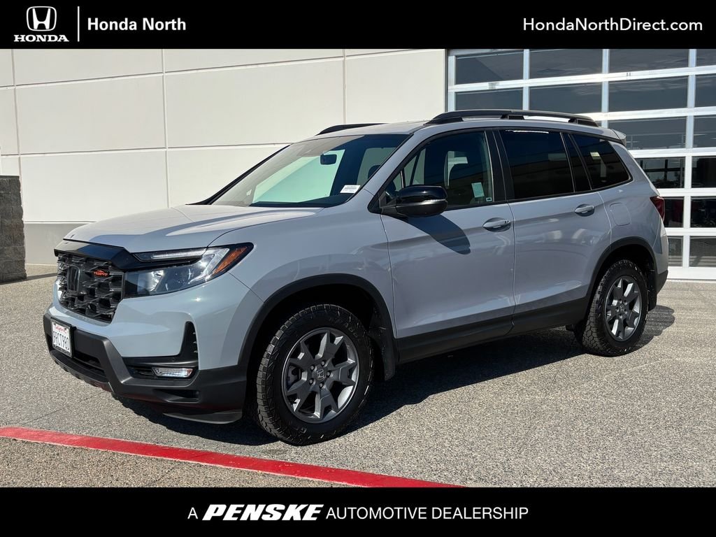 2025 Honda Passport 3.5 TrailSport 4WD Auto's photo