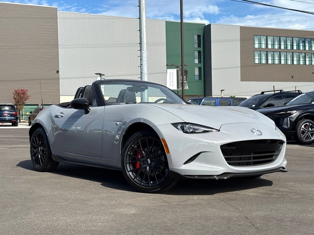 New 2026 Aero Gray Metallic Mazda Club image 2