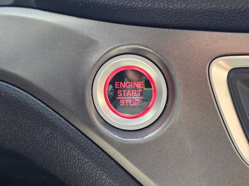 Used 2020 White Honda EX-L image 26