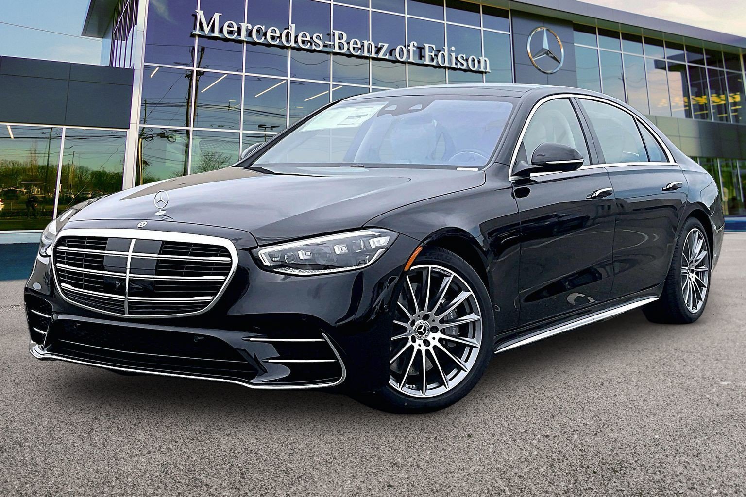 New 2026 Obsidian Black Metallic Mercedes-Benz S 580 image 15