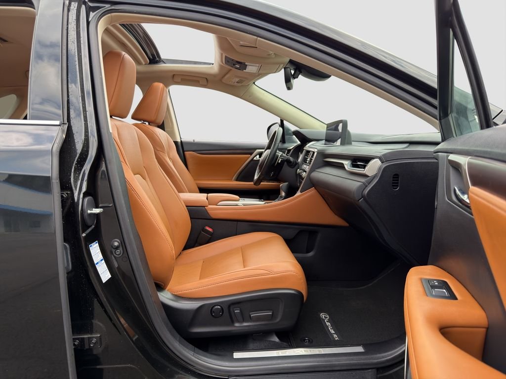 Used 2021 Black Lexus 350 image 27