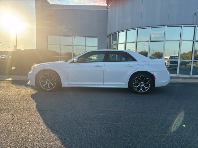 Used 2018 White Chrysler S image 11
