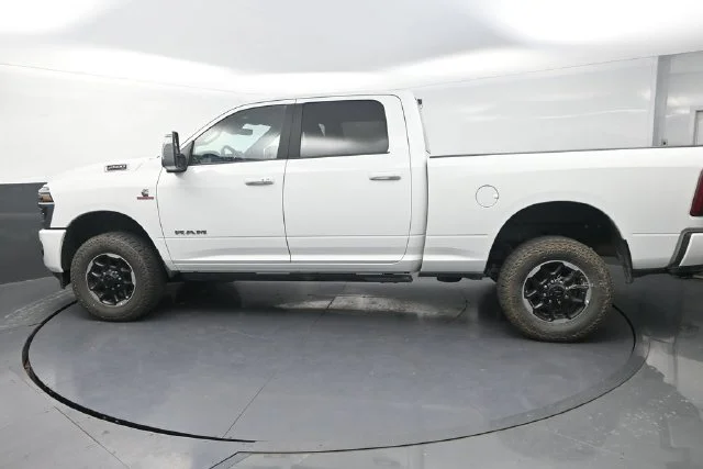 Used 2025 White Ram Laramie image 7