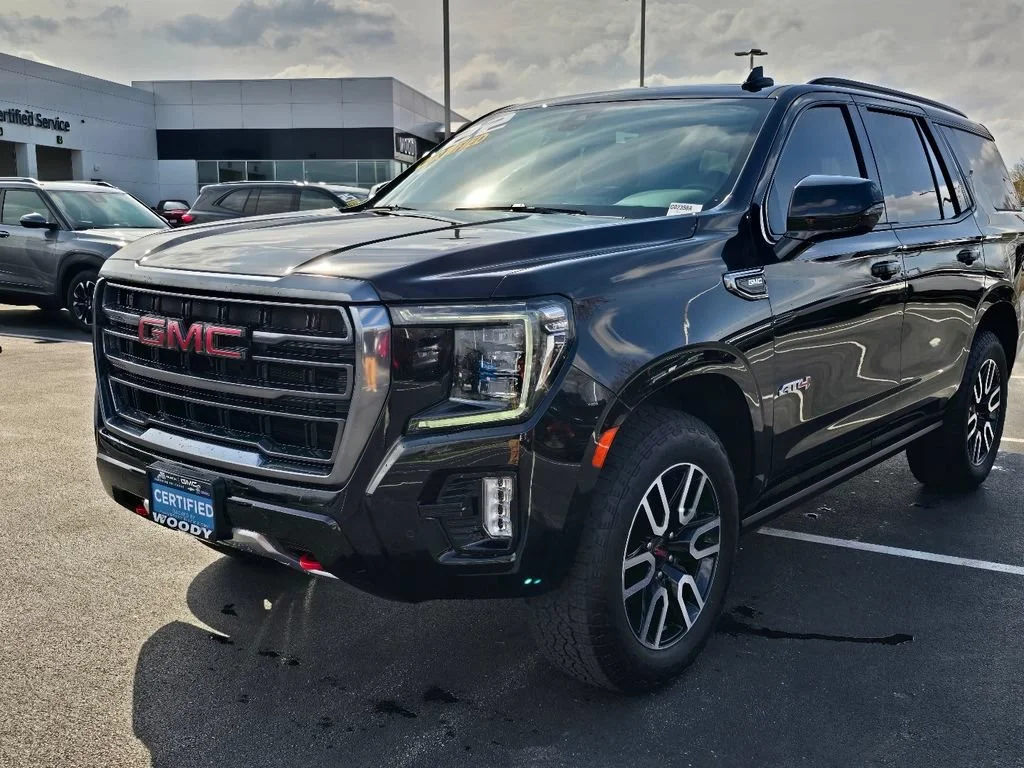 2022 GMC Yukon AT4 - Photo 13