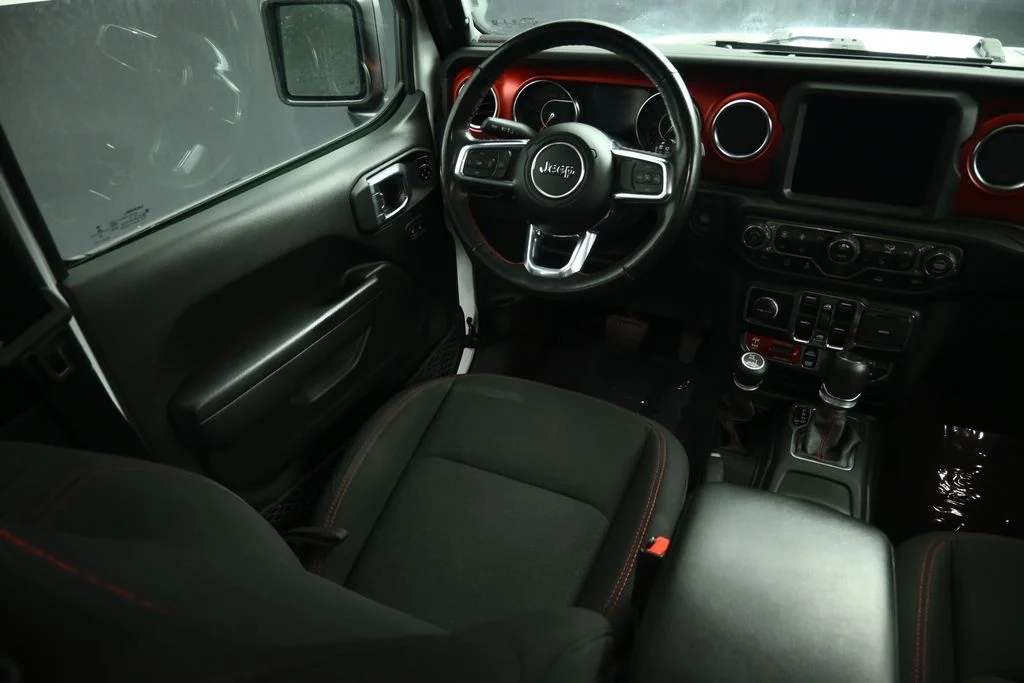 Used 2023 White Jeep Rubicon image 47