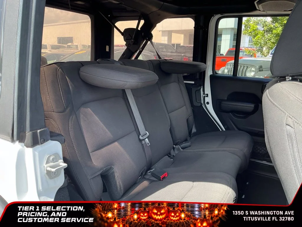 Used 2023 White Jeep Sport S image 15