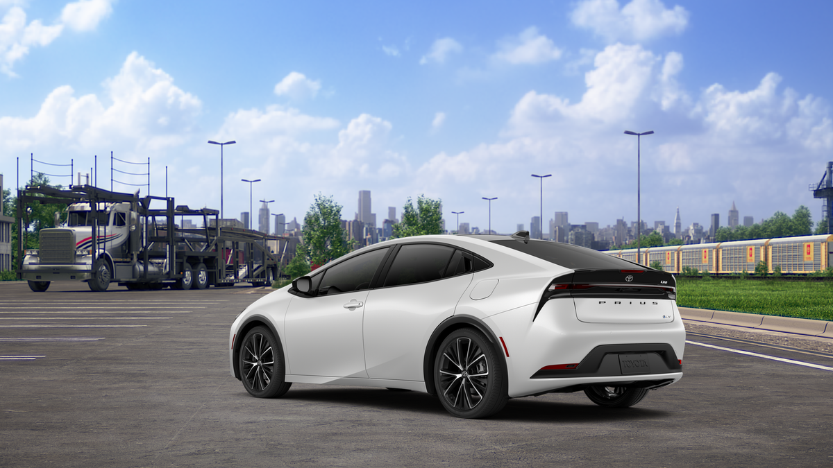 New 2027 Wind Chill Pearl Toyota Limited image 6