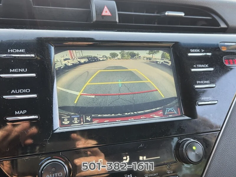 Used 2019 Midnight Black Metallic TOYOTA SE AUTO image 21