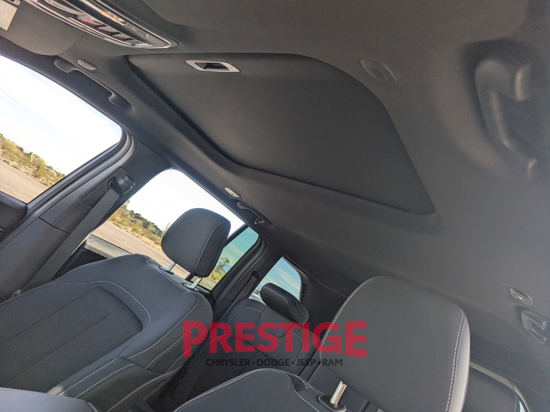 New 2026 Silver Zynith Exterior Paint Jeep Laredo X image 25