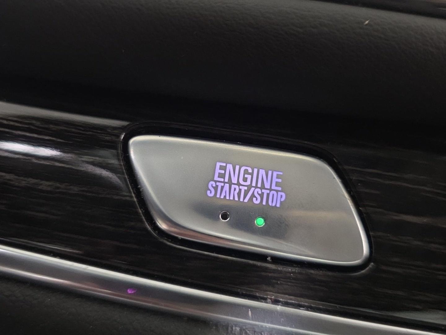 Used 2020 Ebony Twilight Metallic Buick Avenir image 25